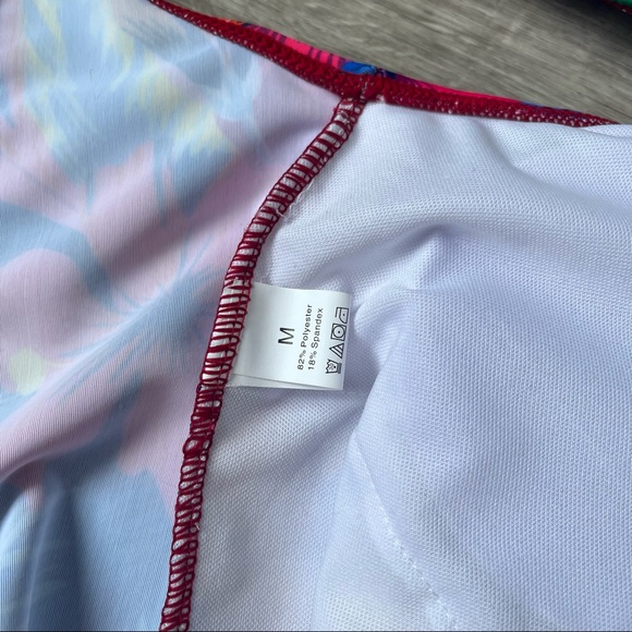 NFS   
Tropical Paradise Zipper Hi Cut One apiece Swimsuit - Picture 8 of 12